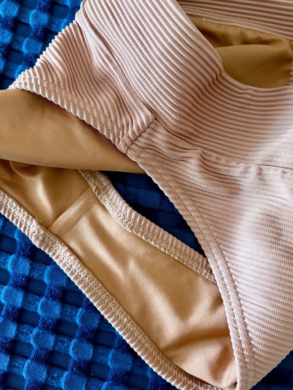 Billabong High-Rise Ribbed Bikini Bottom 👙 - Picture 3 of 4